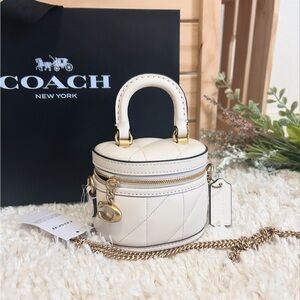NWT💕Coach Trail Mini Nappa Crossbody Bag 12 With Pillow Quilting in Chalk CU144